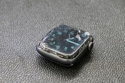 Apple Watch Repair in New York i Repair Cracked Screens